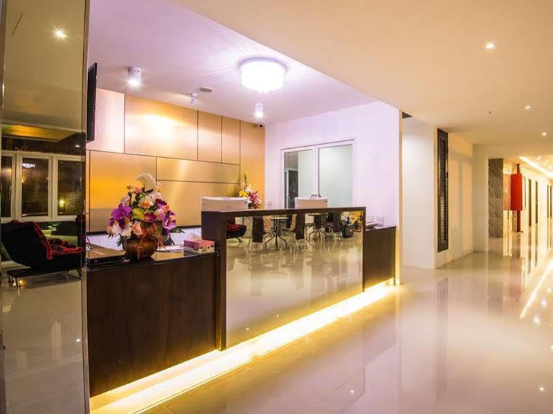 Herry Residence 치앙마이 외부 사진